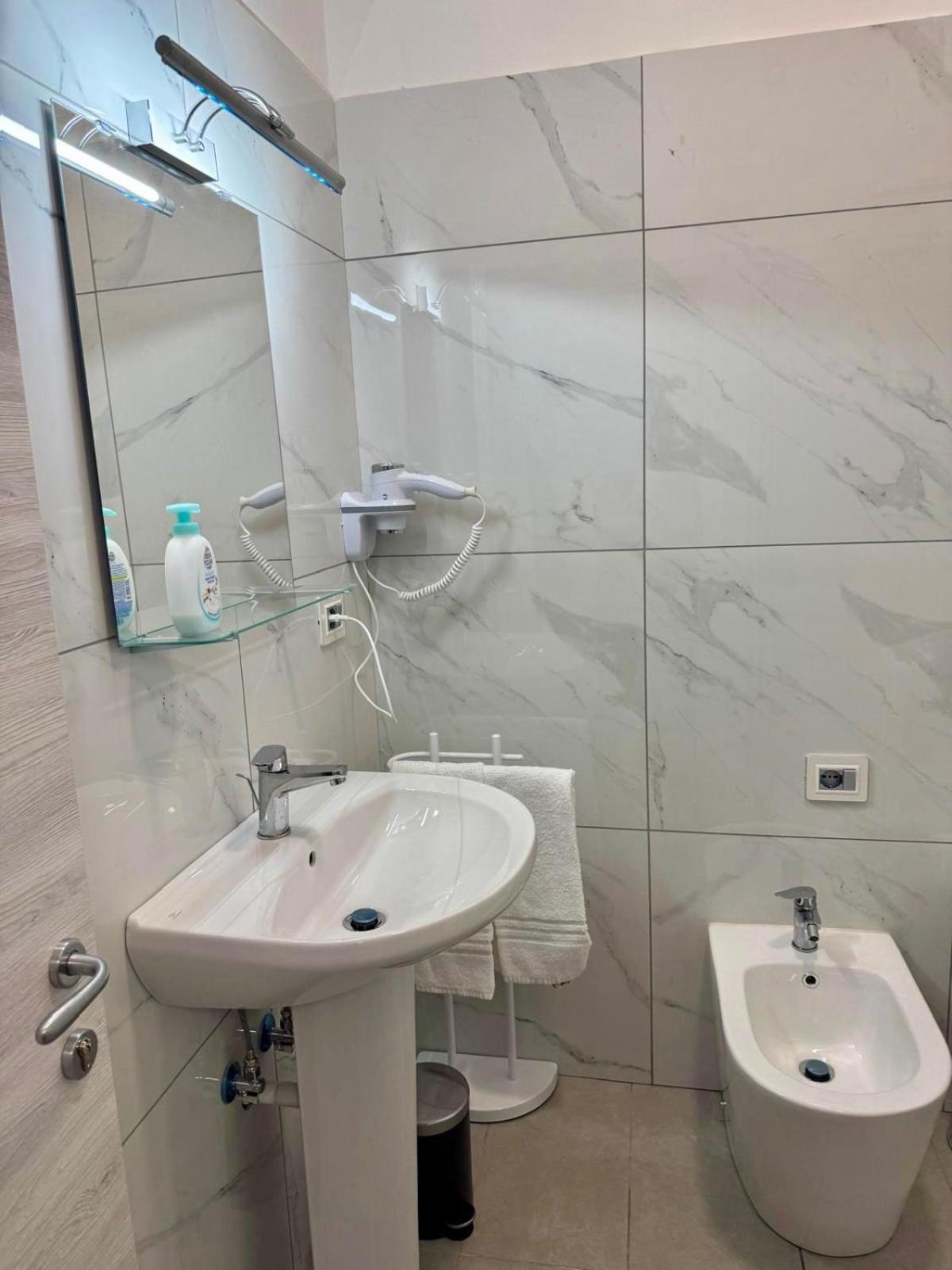 Il Campanile Hotel Scafati Bagian luar foto