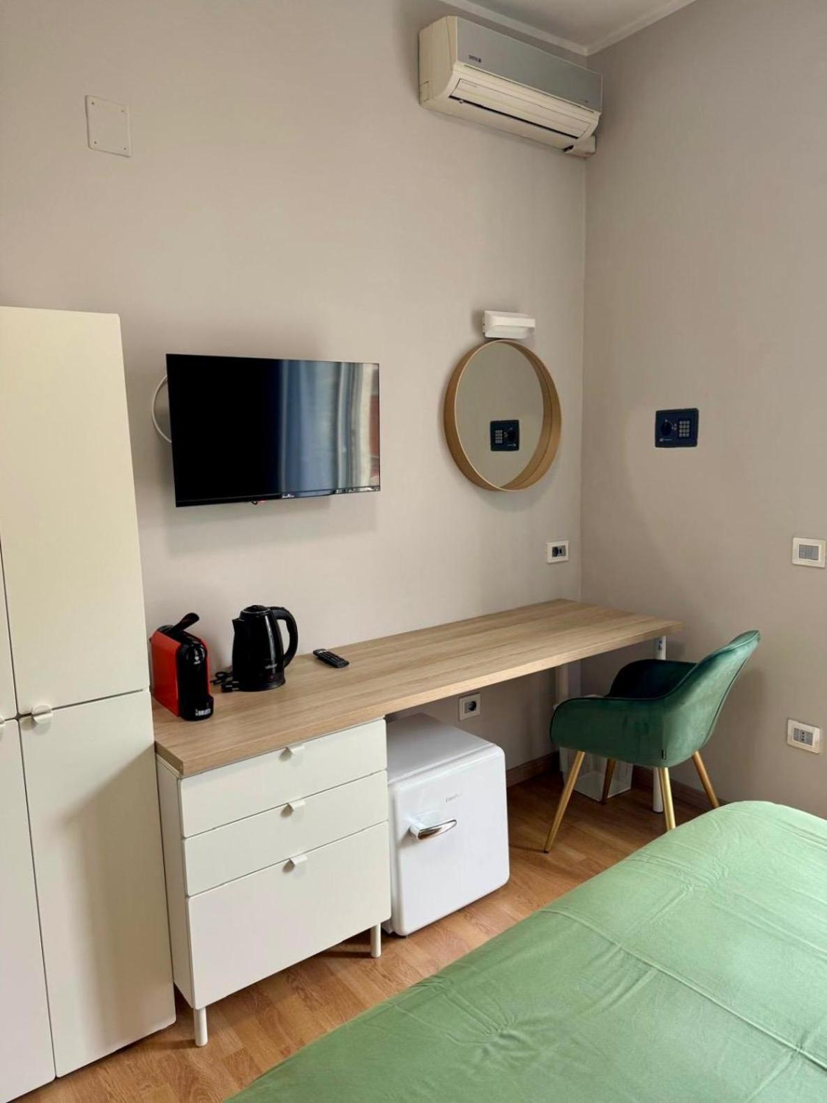 Il Campanile Hotel Scafati Bagian luar foto